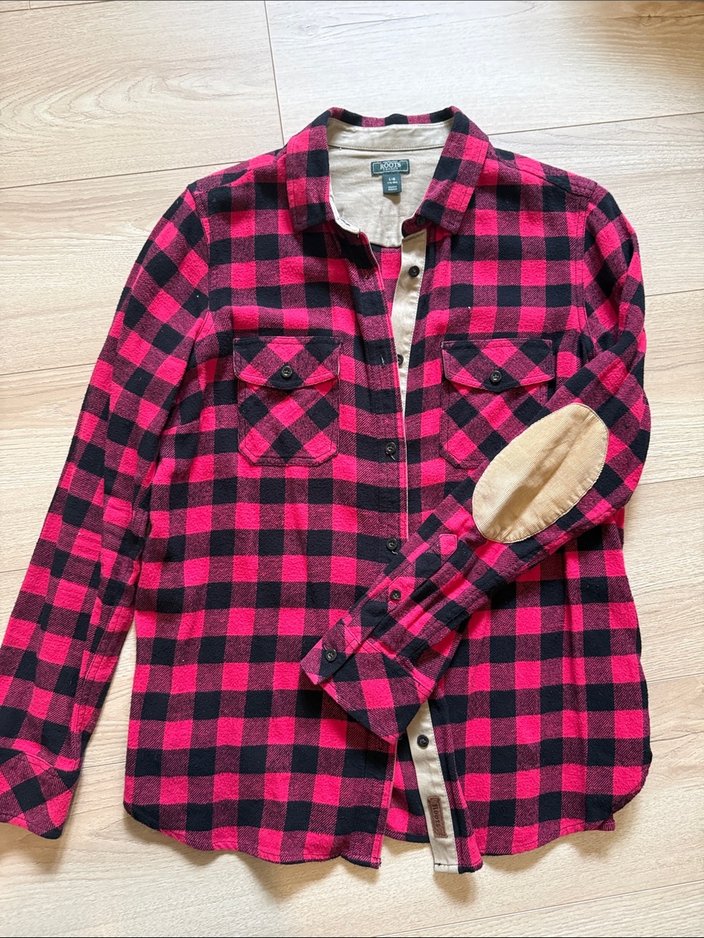 Womens Roots flannel button shirt size L